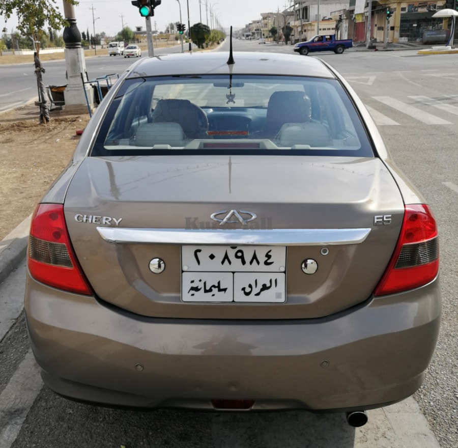 چێری E5 2014 بێ بۆیاخ چێری 5