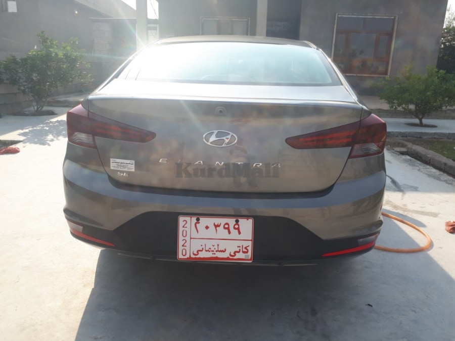 هیۆندای الێنترا هیووندای 2