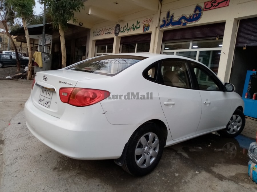 ئه لنترا ٢٠١١ هیووندای 1