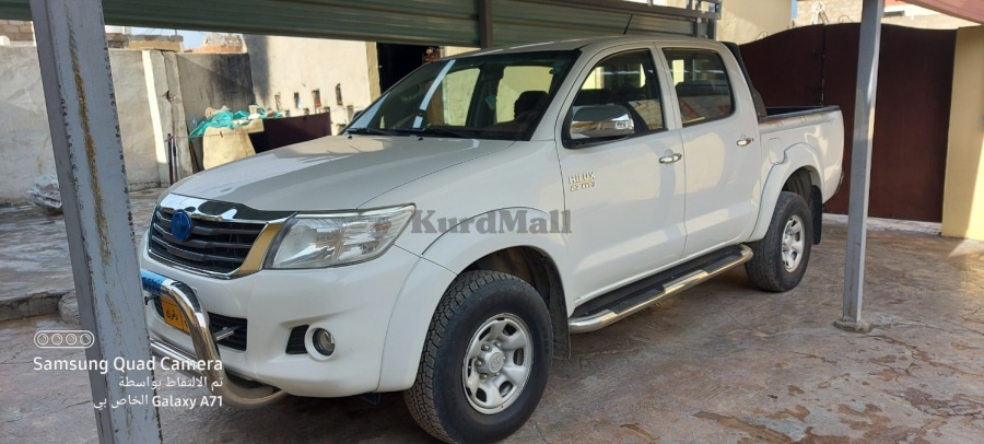 Toyota hilux تۆیۆتا 0