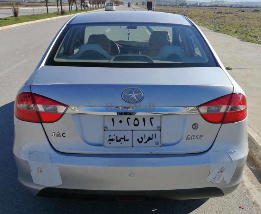 جاک 2011 بێ بۆیاخ Jac 5