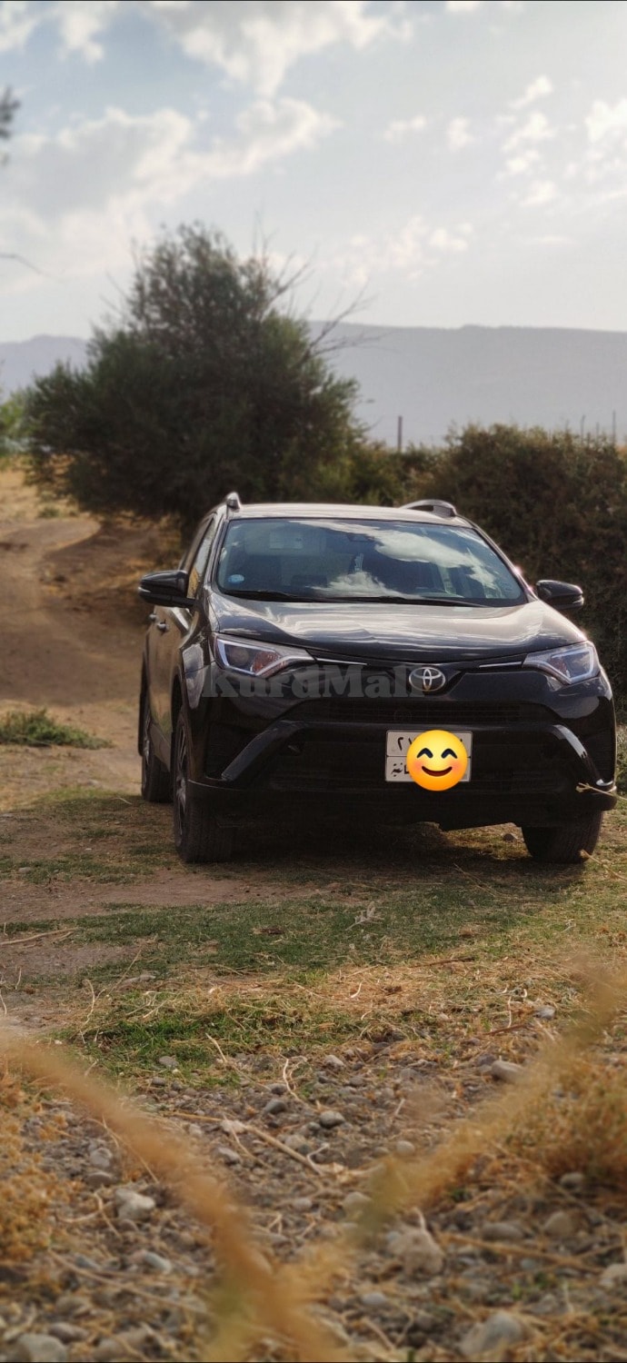 rav4 بۆفرۆشتن یان گۆڕینەوە تۆیۆتا 0