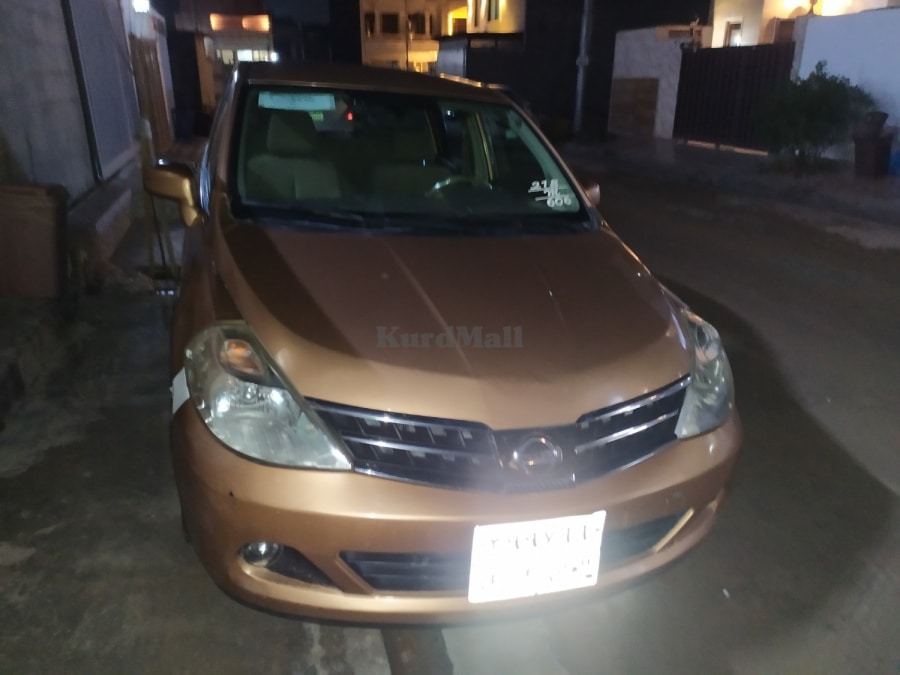 Nissan tiida نیسان 1