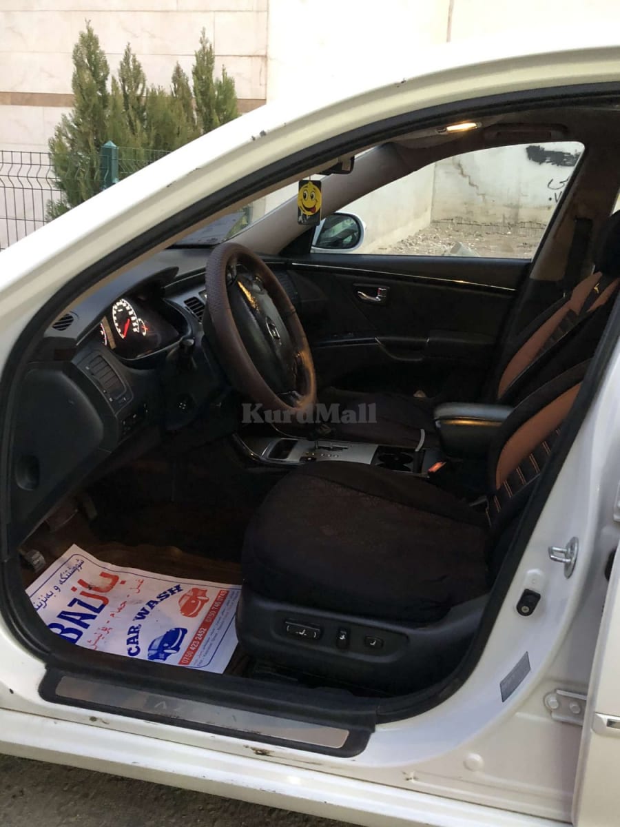 Azera هیووندای 2
