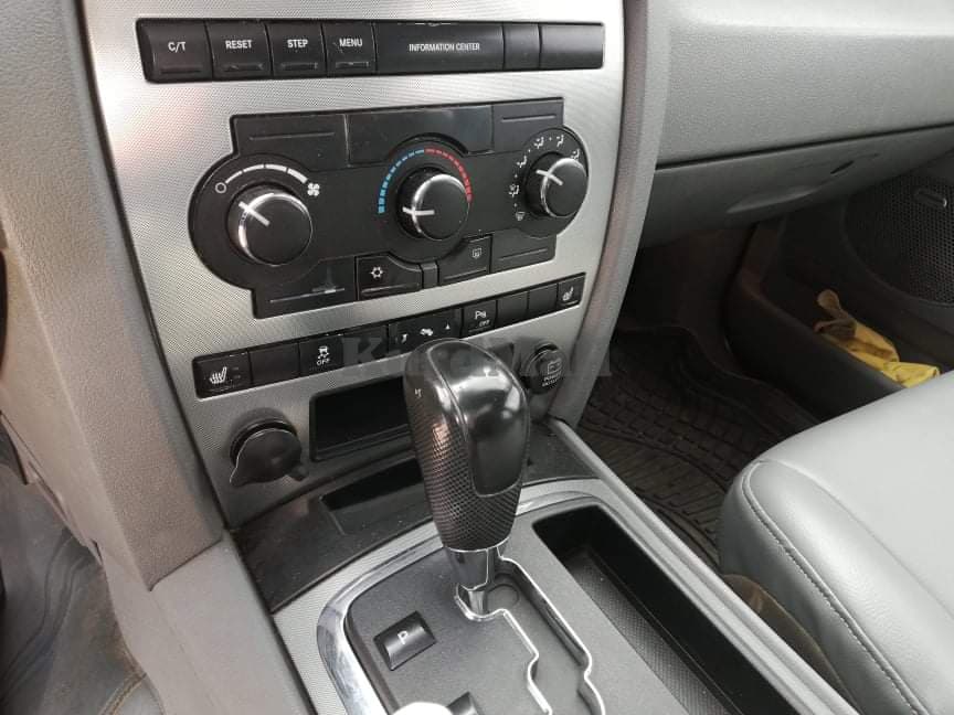 jeep laredo 2017 جیپ 4