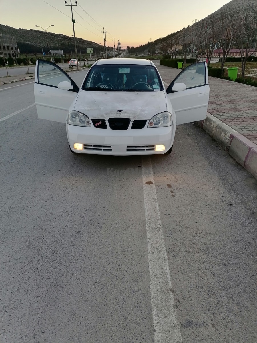 ئۆپتڕا 2004  بۆفرۆشتن شێڤرۆلێت 0
