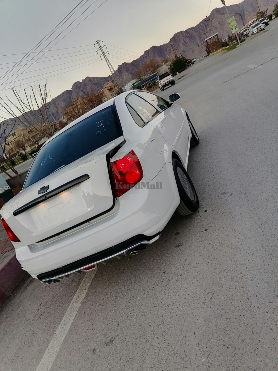 ئۆپتڕا 2004  بۆفرۆشتن شێڤرۆلێت 1