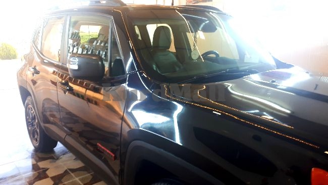 Jeep renegade جیپ 2