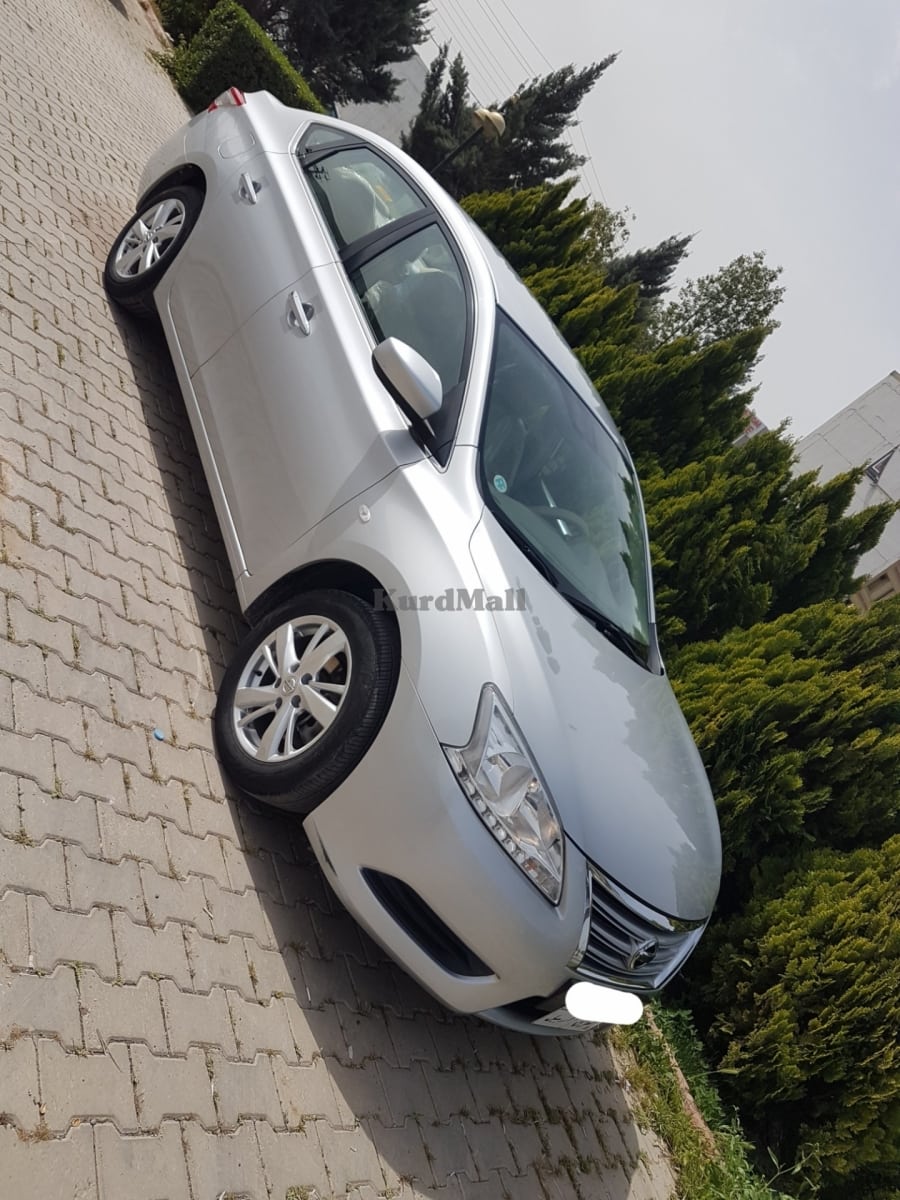 Sentra  نیسان 3