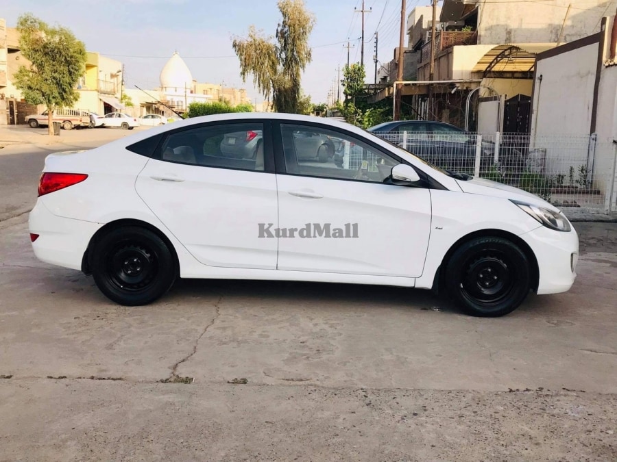 سەیارە ئکسینت  هیووندای 6