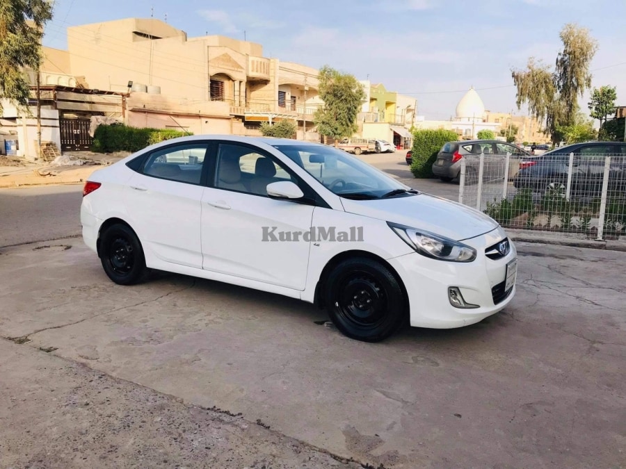 سەیارە ئکسینت  هیووندای 2