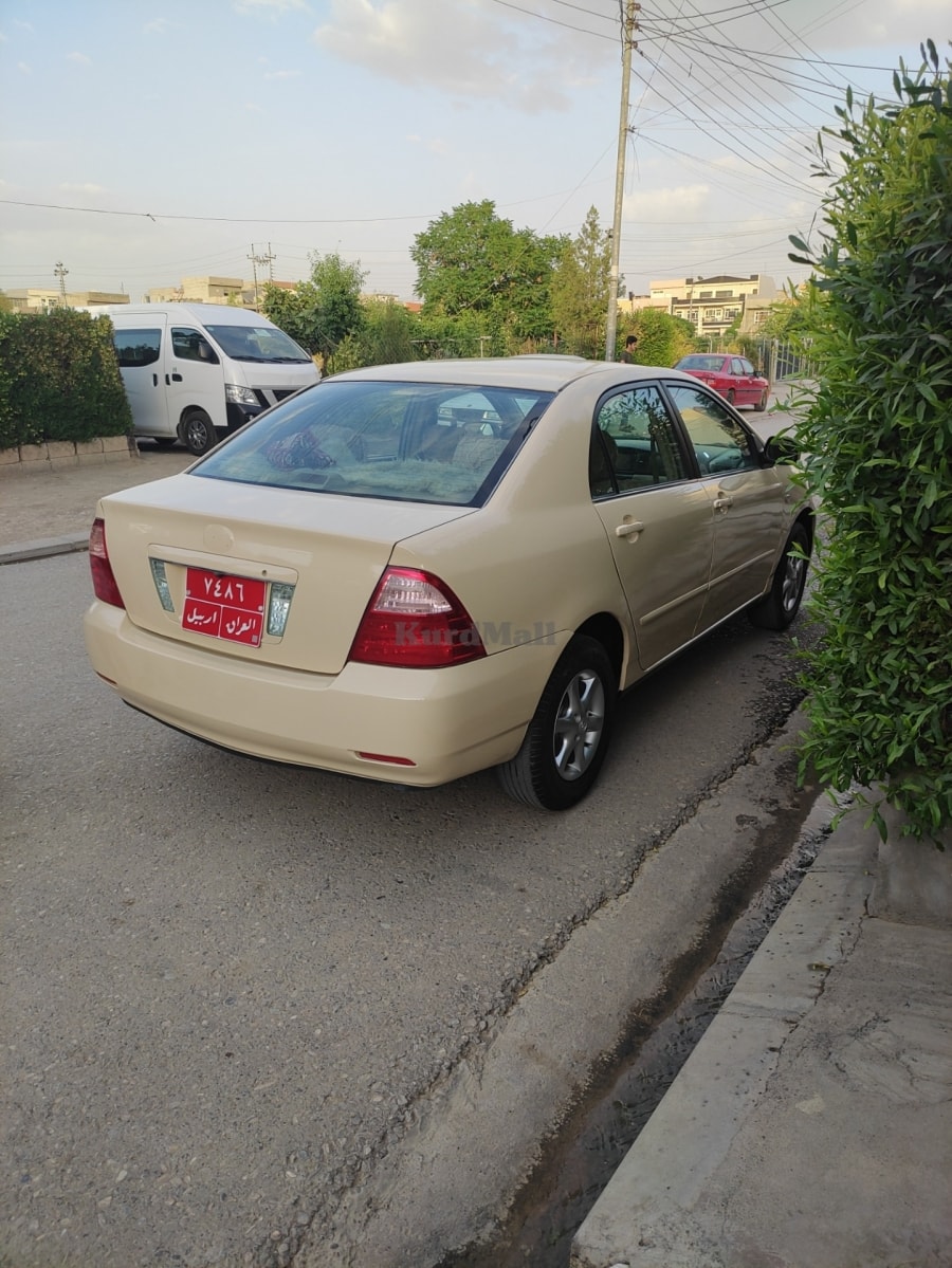  تۆیۆتا 3