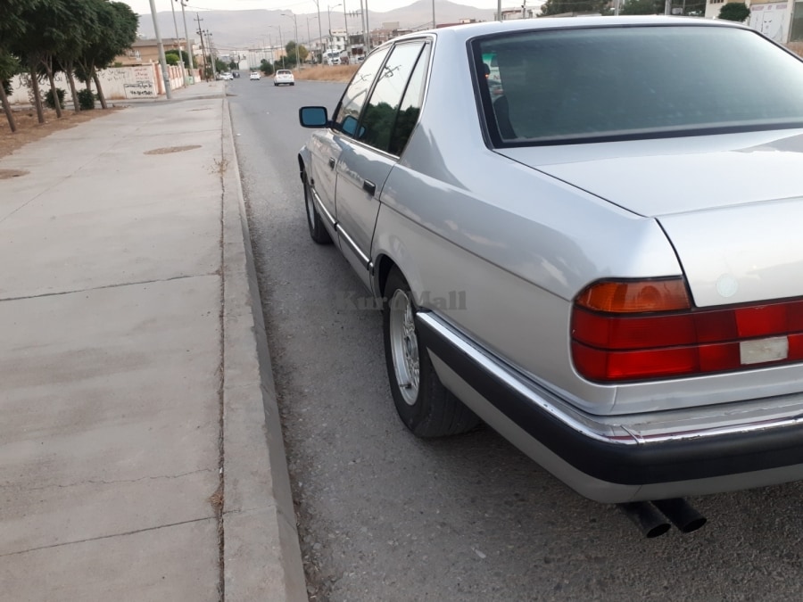  Bmw بیئێم 3