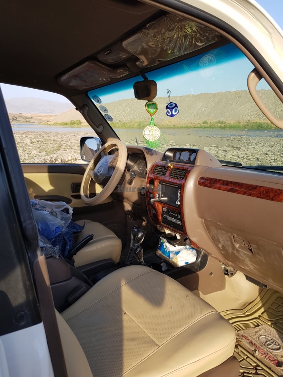  تۆیۆتا 3