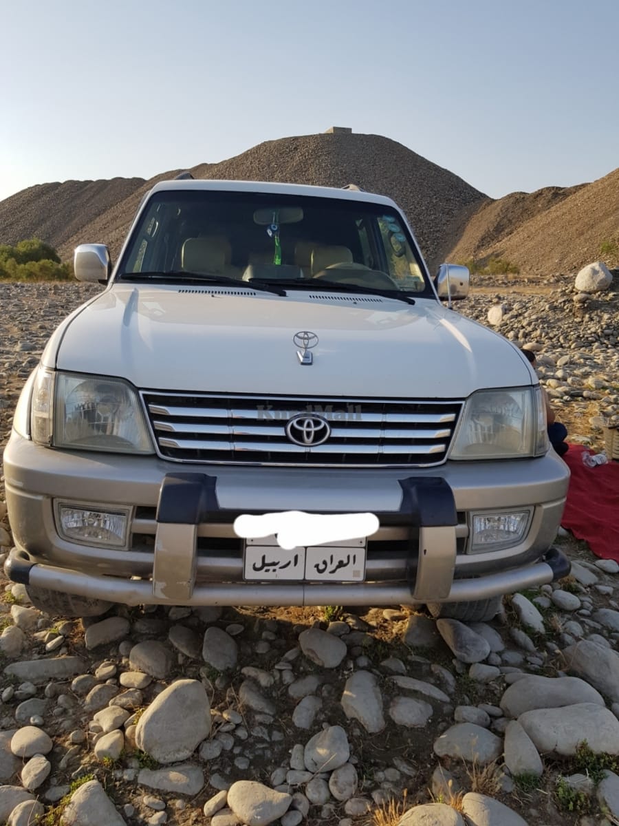  تۆیۆتا 1