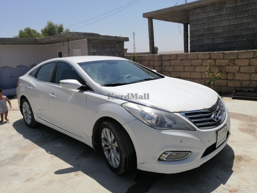 ازیرا مۆدێل 2013 هیووندای 1