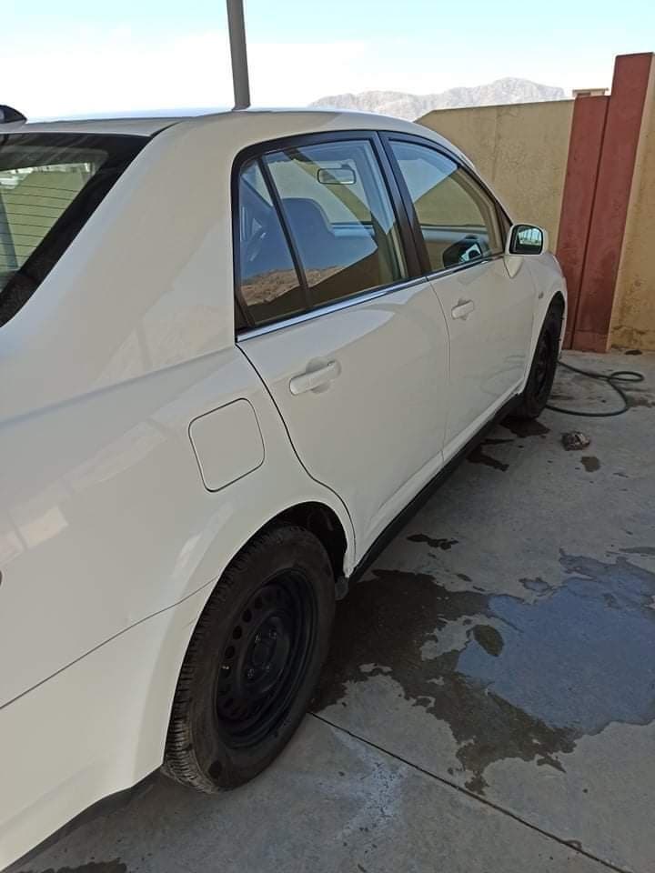  نیسان 1