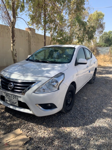 Nissan sunny2019