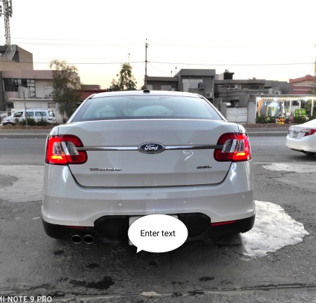 Ford taurus 2011