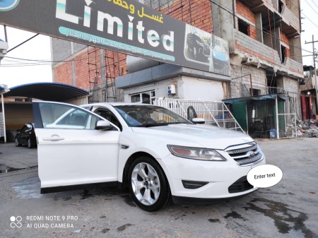 Ford taurus 2011