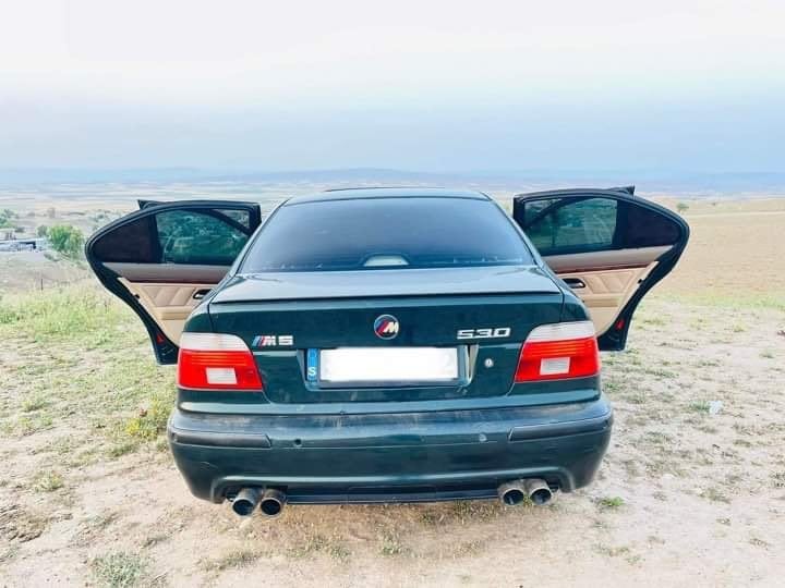 BMW E39 M5  6